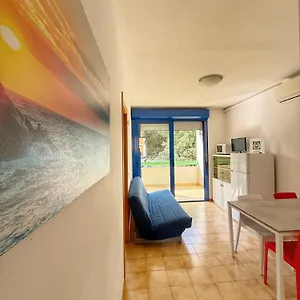  Appartamento Grazioso N 40 A A 100mt Dal Mare Italia